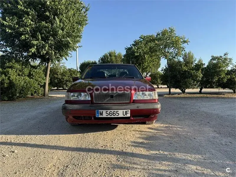 Usado Volvo 850 144 CV (105 kW) 1997 Granate Berlina