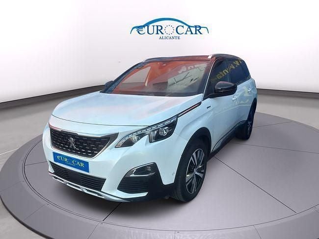 Usado Peugeot 5008 Allure 131 CV (96 kW) 2020 Blanco SUV