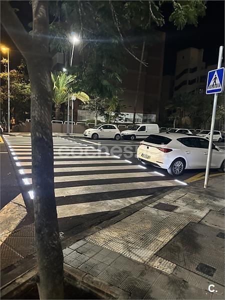 Usado Seat Leon XCELLENCE 130 CV (95 kW) 2021 Blanco Berlina