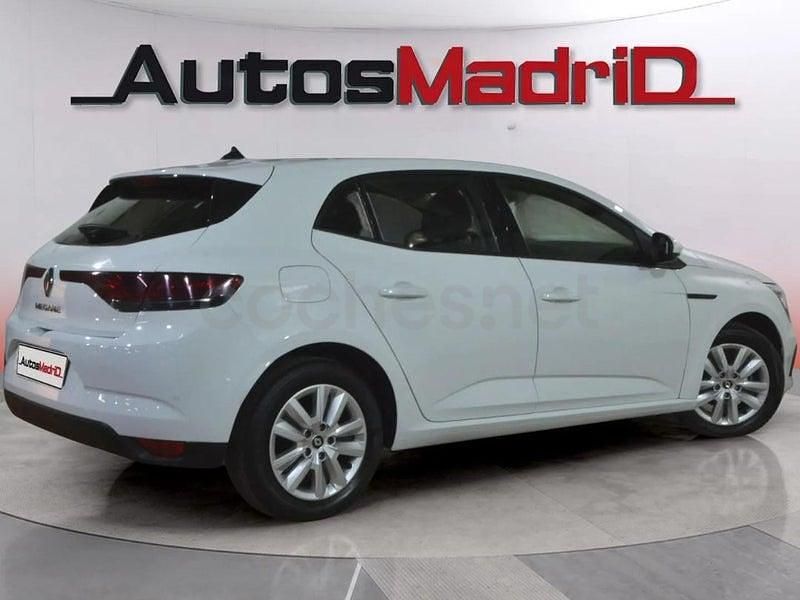 Usado Renault Mégane IV Intens 140 CV (102 kW) 2022 Blanco Berlina