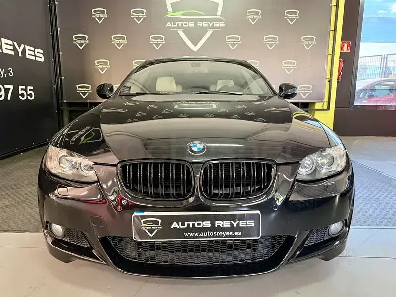 Usado BMW 320 184 CV (135 kW) 2010 Negro Coupe