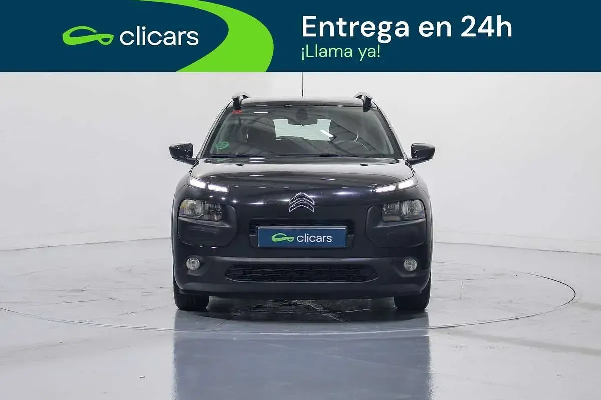 Usado Citroën C4 Cactus Feel 110 CV (80 kW) 2017 Negro Utilitario