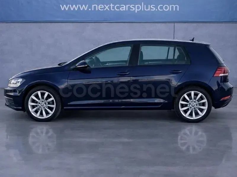 Usado VW Golf VII Advance 110 CV (80 kW) 2017 Azul Berlina
