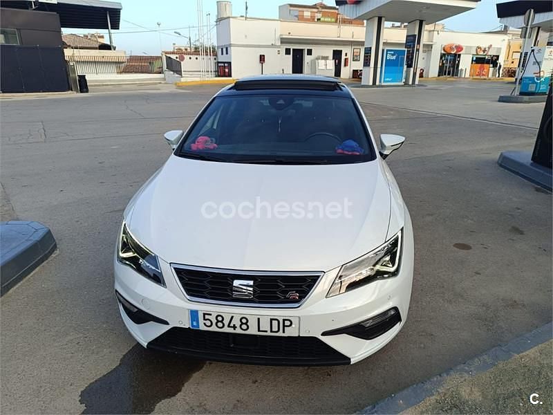 Blanco Usado 2019 Seat Leon FR Berlina | 14.900 € (Precio justo) - Imagen 1/4