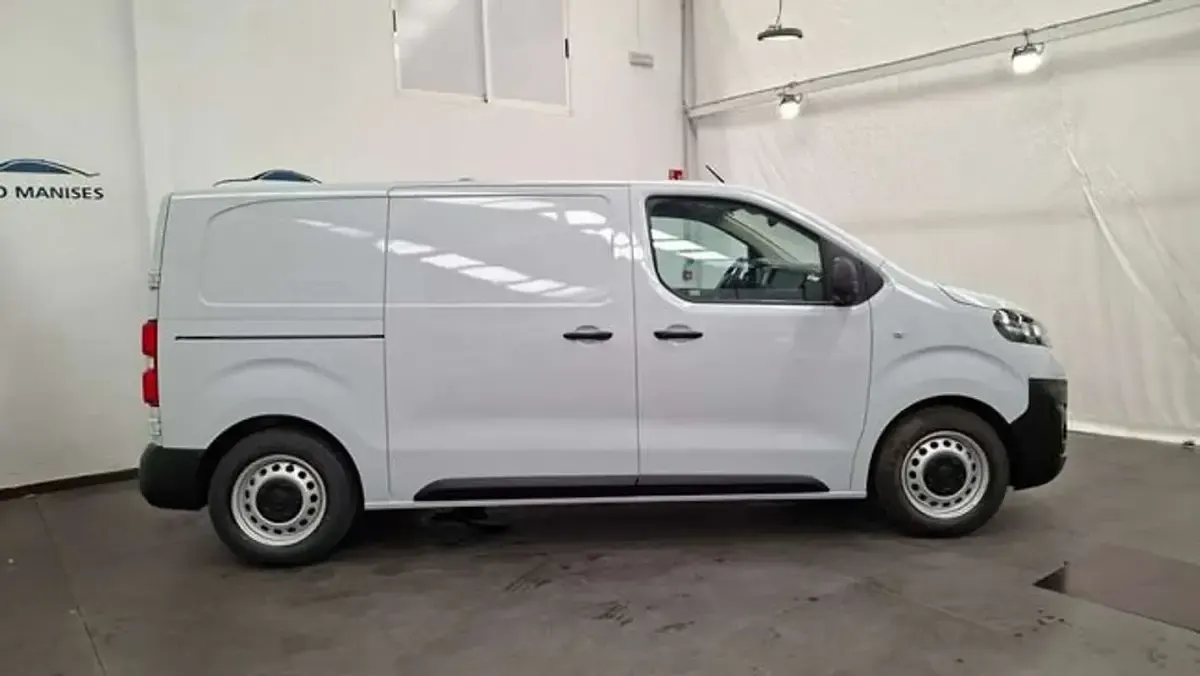 Usado Fiat Scudo 120 CV (88 kW) 2023 Blanco Van