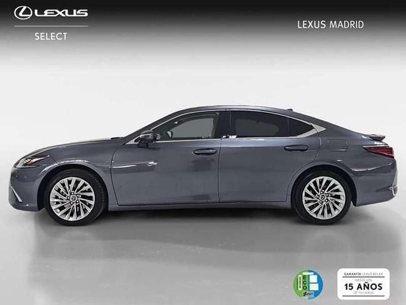 Usado Lexus ES300 Luxury Line 218 CV (160 kW) 2025 Gris Berlina