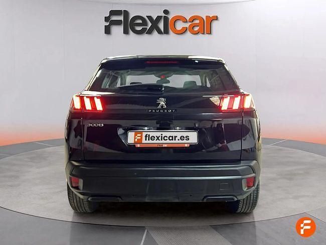 Usado Peugeot 3008 Active 130 CV (95 kW) 2021 Negro SUV