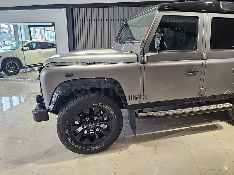 Używany Land Rover Defender 122 KM (89 kW) 2013 Szary Kombi