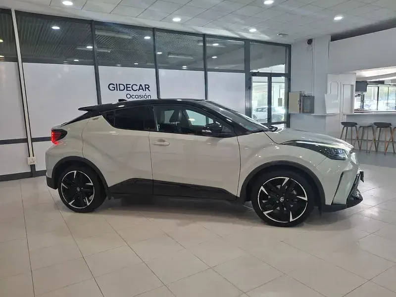 Usado Toyota C-HR Sport 184 CV (135 kW) 2023 Blanco SUV