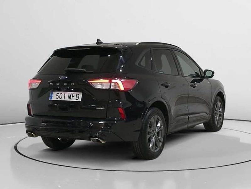 Usado Ford Kuga ST-Line 225 CV (165 kW) 2023 Negro SUV