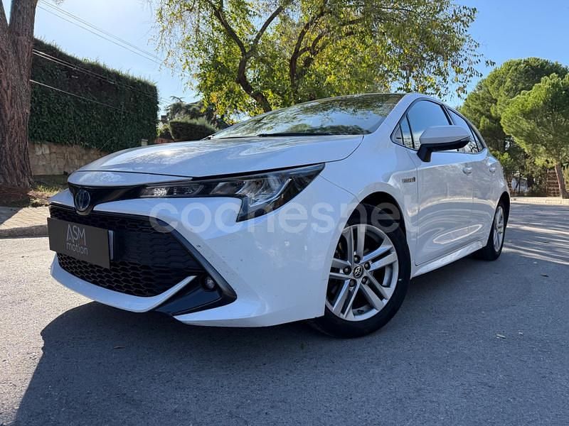 Blanco Usado 2021 Toyota Corolla Active Berlina | 15.990 € (Buen precio) - Imagen 1/4