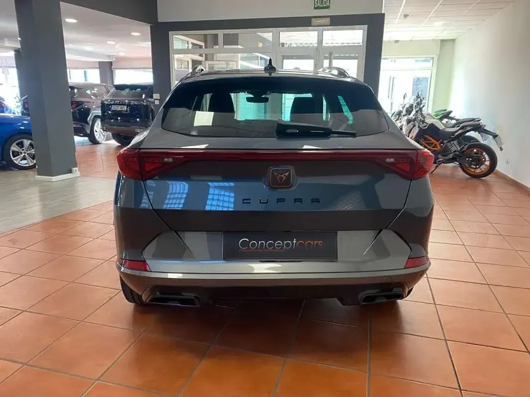 Usado Cupra Formentor 150 CV (110 kW) 2021 Gris SUV