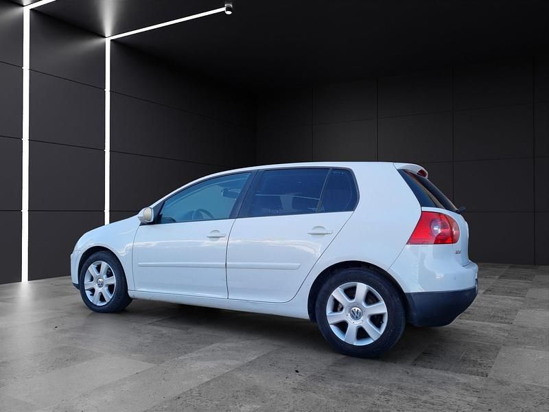 Usado VW Golf VI Highline 105 CV (77 kW) 2008 Blanco Utilitario