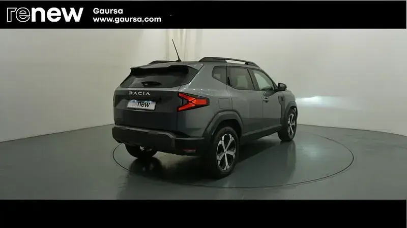 Usado Dacia Duster Journey 140 CV (102 kW) 2025 Gris SUV