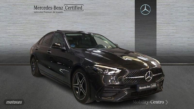 Usado Mercedes C300e 313 CV (230 kW) 2024 Gris / plata Berlina