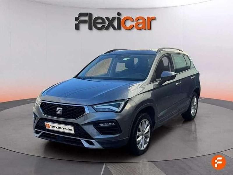 Usado Seat Ateca Style 150 CV (110 kW) 2023 Gris SUV
