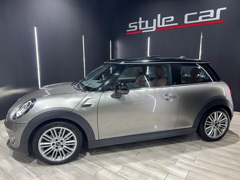 Usado Mini Cooper 136 CV (100 kW) 2018 Beige Utilitario