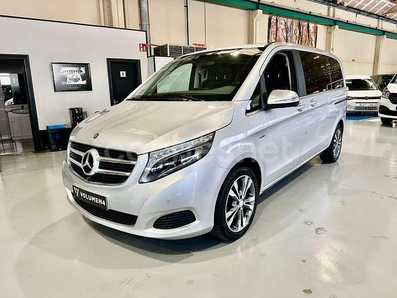 Gris / plata Usado 2016 Mercedes V250 Avantgarde Monovolumen | 41.300 € (Precio justo) - Imagen 1/4
