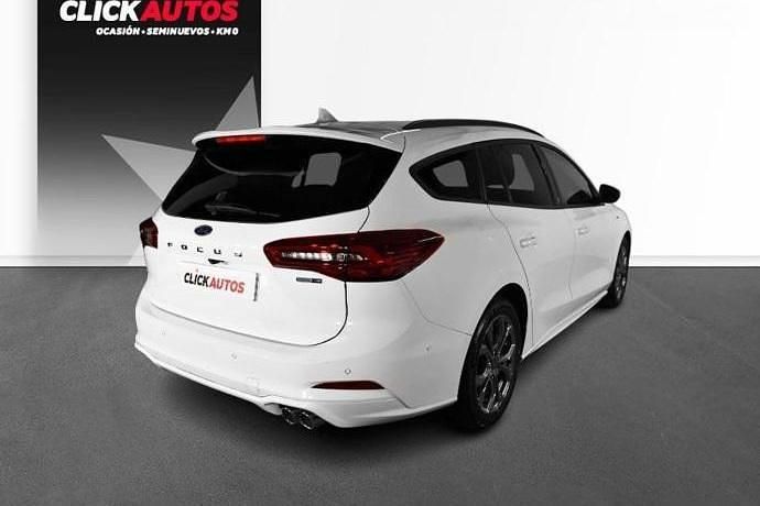 Usado Ford Focus ST-Line 125 CV (91 kW) 2024 Blanco