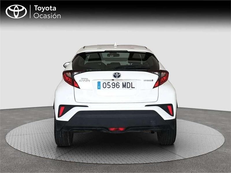 Usado Toyota C-HR Active 122 CV (89 kW) 2023 SUV