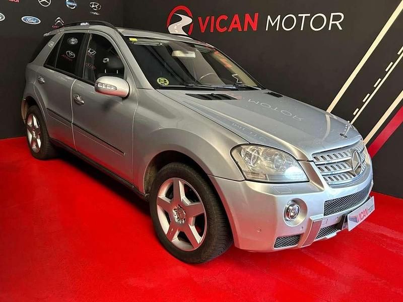 Plateado Usado 2007 Mercedes ML420 SUV | 12.900 € (Caro) - Imagen 1/4