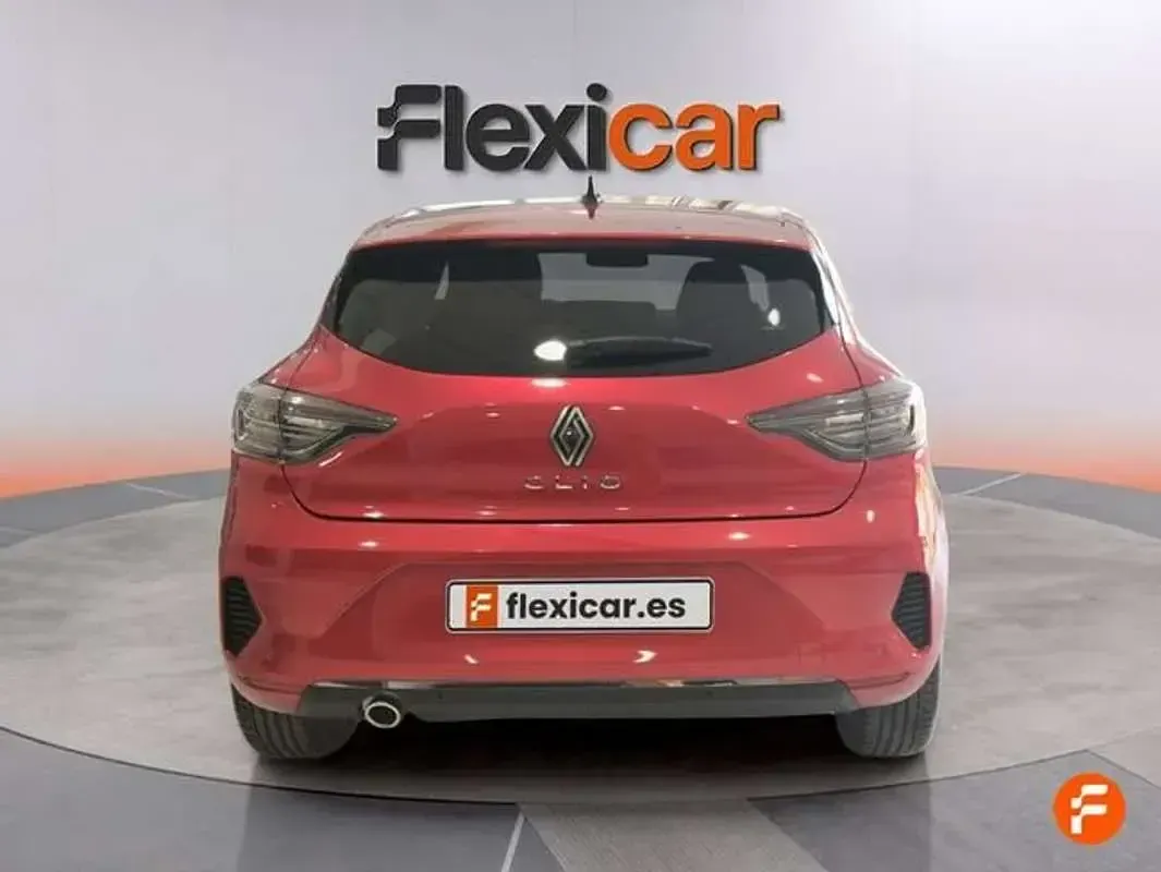 Usado Renault Clio V Techno 90 CV (66 kW) 2024 Rojo Berlina