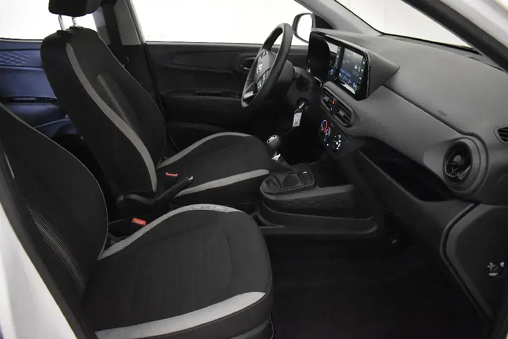 Usado Hyundai i10 67 CV (49 kW) 2023 Utilitario