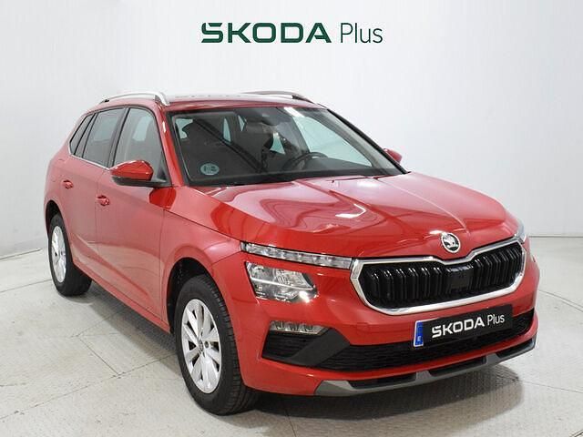 Usado Skoda Kamiq Selection 115 CV (84 kW) 2025 Rojo SUV