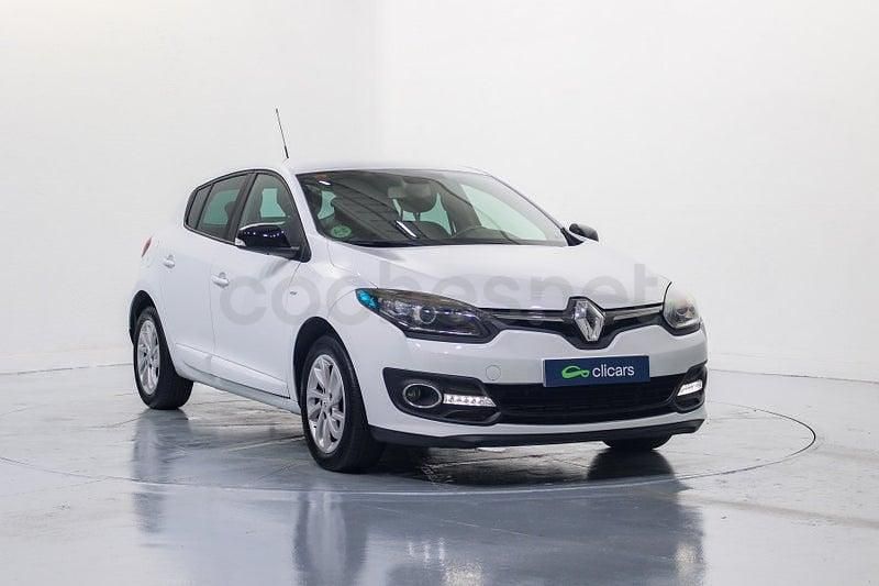 Usado Renault Mégane LIMITED 115 CV (84 kW) 2015 Blanco Berlina