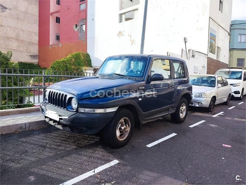 Verde Usado 1999 Ssangyong (KGM) Korando SUV | 4900 € - Imagen 1/4