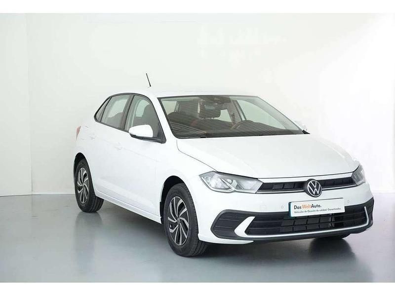 Blanco Usado 2023 VW Polo Life Utilitario | 17.900 € (Precio justo) - Imagen 1/4