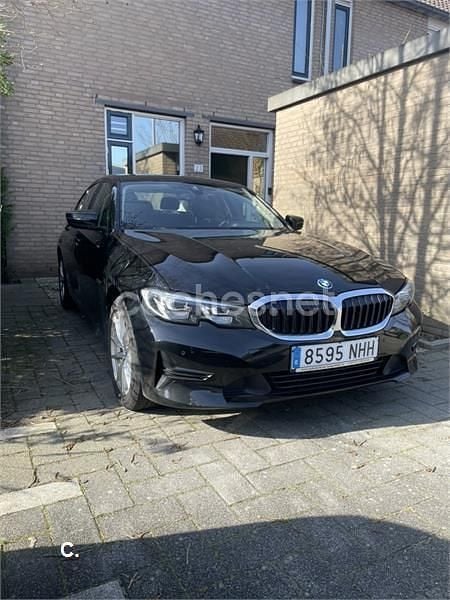 Usado BMW 320e Sport Line 204 CV (150 kW) 2022 Negro Berlina