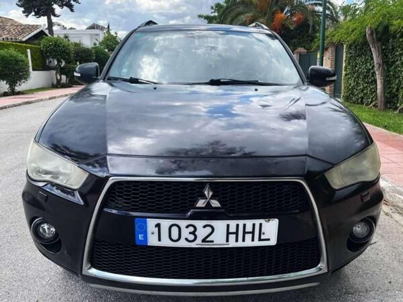 Usado Mitsubishi Outlander 155 CV (114 kW) 2011 Negro SUV