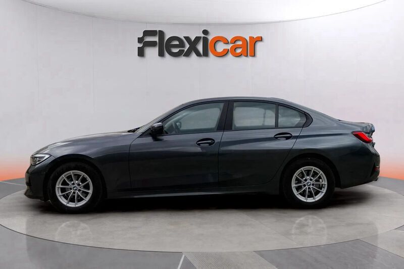 Usado BMW 318 151 CV (111 kW) 2021 Gris Familiar