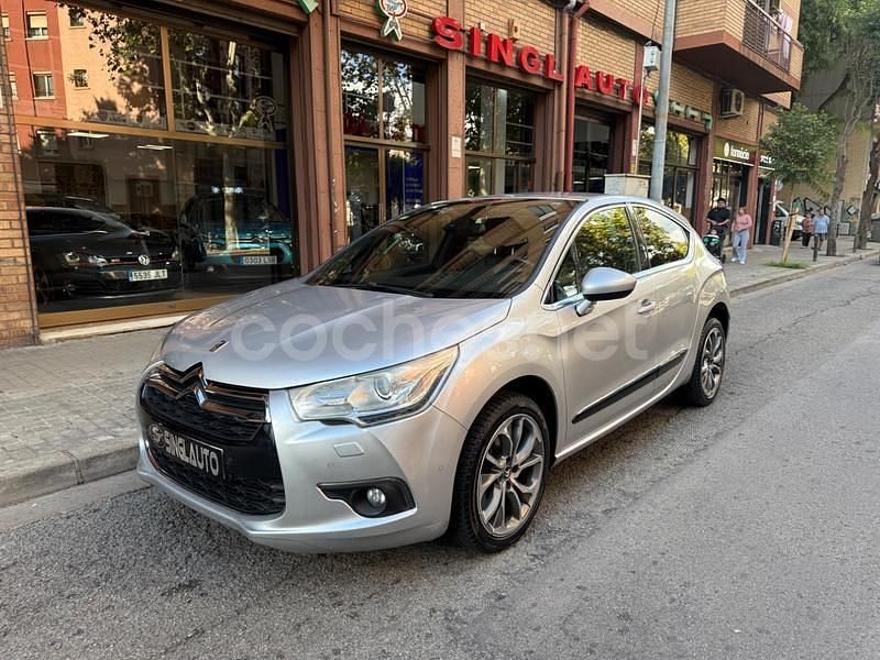 Gris / plata Usado 2013 Citroën DS4 Utilitario | 7999 € (Precio justo) - Imagen 1/4