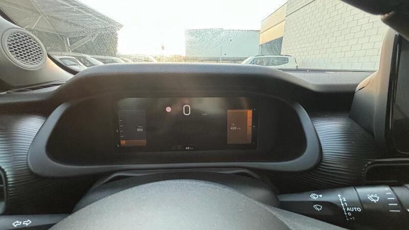 Usado Jeep Avenger Altitude 100 CV (73 kW) 2024 Gris SUV