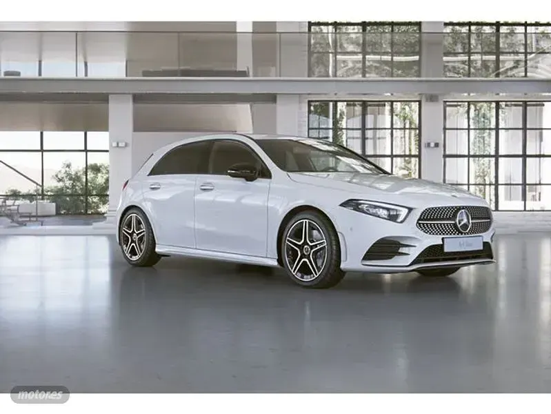 Usado Mercedes A180 136 CV (100 kW) 2022 Blanco Berlina