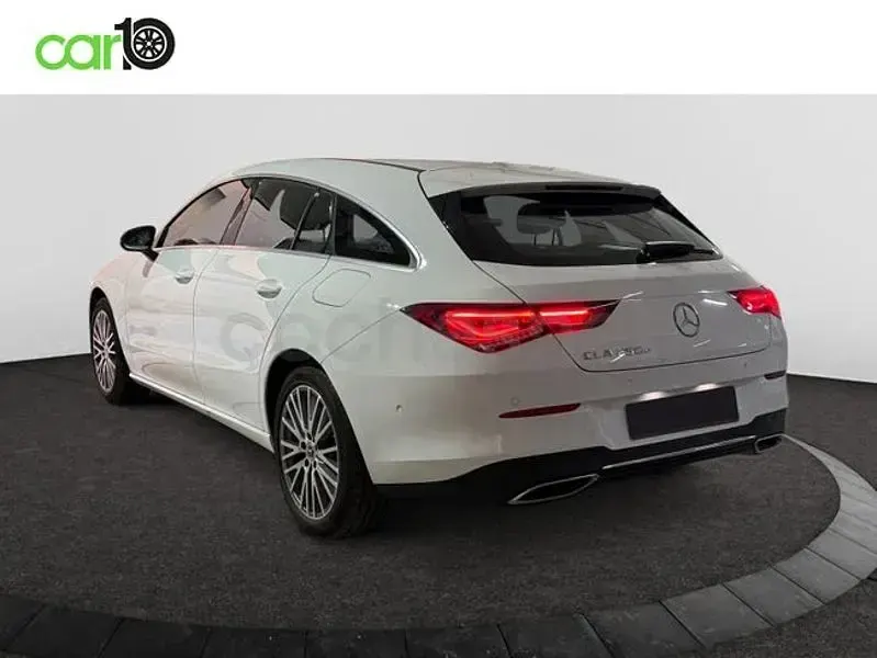 Usado Mercedes CLA250e Shooting Brake 218 CV (160 kW) 2023 Blanco Familiar