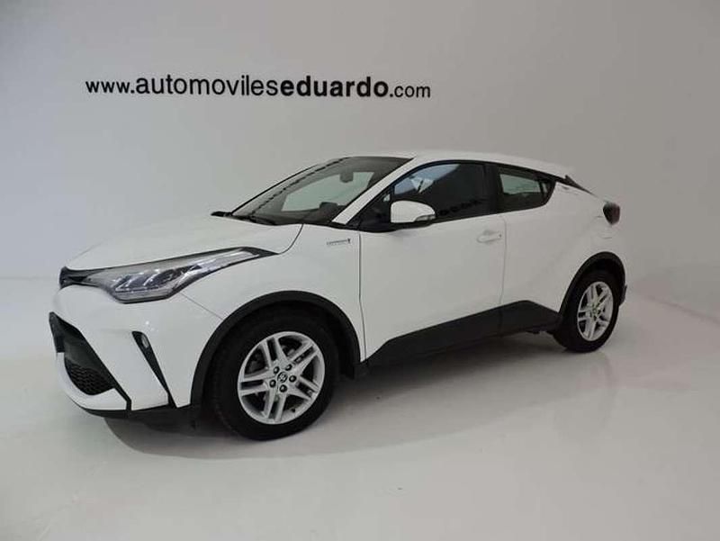 Usado Toyota C-HR Business Edition 122 CV (89 kW) 2021 Blanco SUV