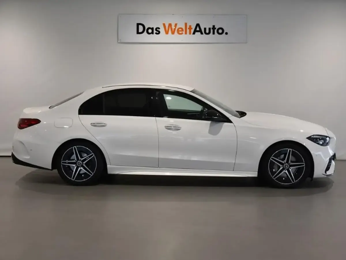Usado Mercedes C220 200 CV (147 kW) 2023 Blanco Berlina