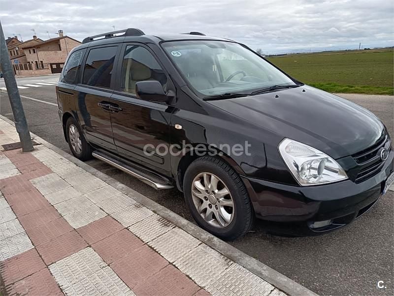 Negro Usado 2008 Kia Carnival Monovolumen | 4000 € (Precio justo) - Imagen 1/4
