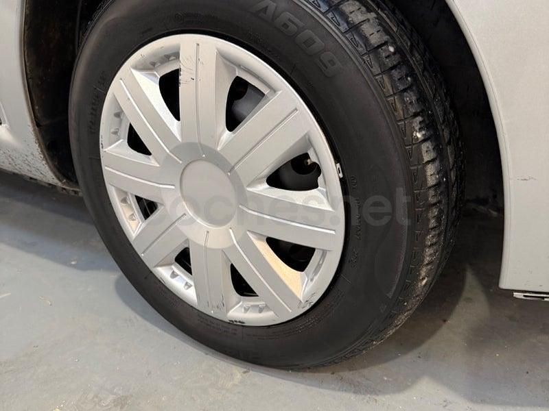 Usado Citroën C3 70 CV (51 kW) 2007 Gris / plata Berlina