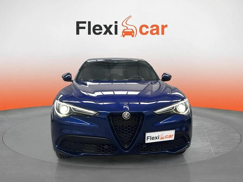 Usado Alfa Romeo Stelvio Sprint 200 CV (147 kW) 2022 Azul SUV
