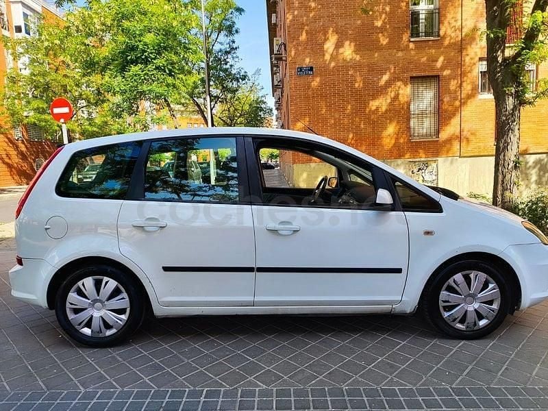 Brugt Ford Focus Trend 115 HK (84 kW) 2009 Hvid Stationcar