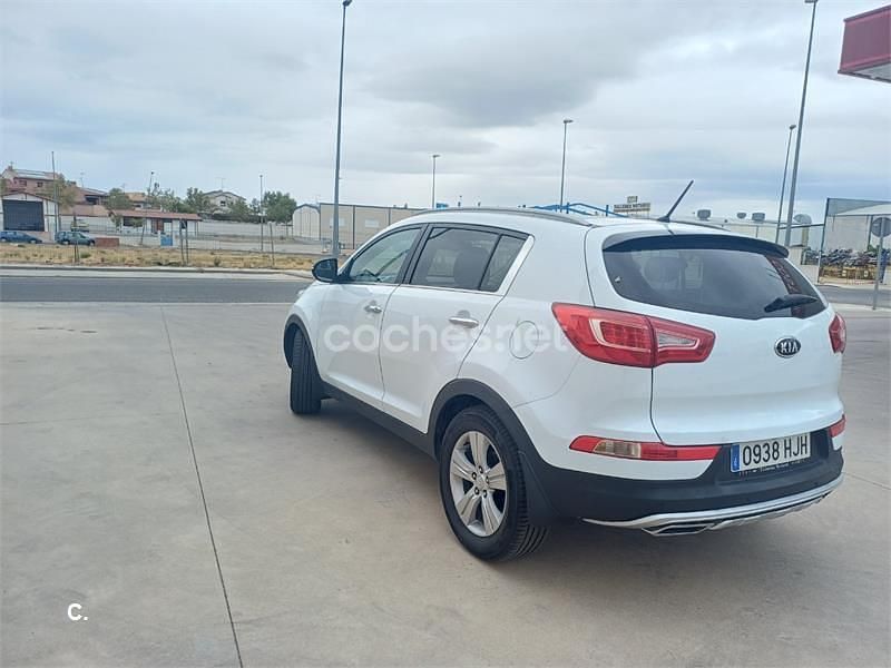 Usado Kia Sportage 136 CV (100 kW) 2013 Blanco SUV