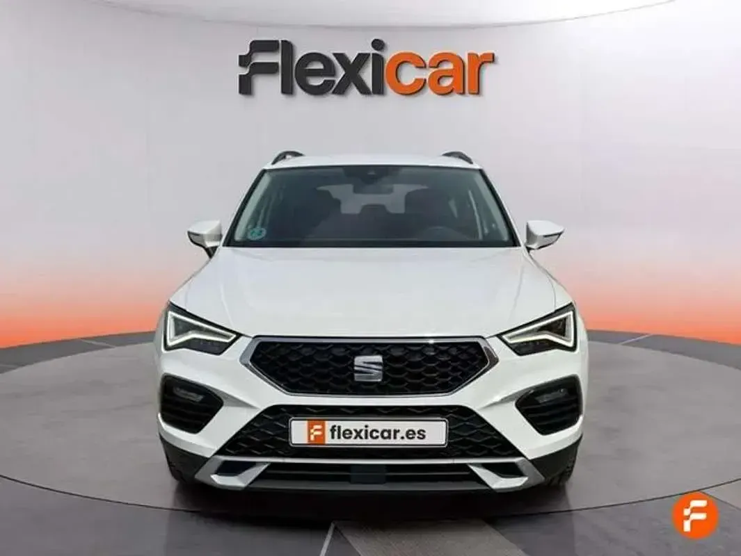 Usado Seat Ateca Style 150 CV (110 kW) 2023 Blanco SUV