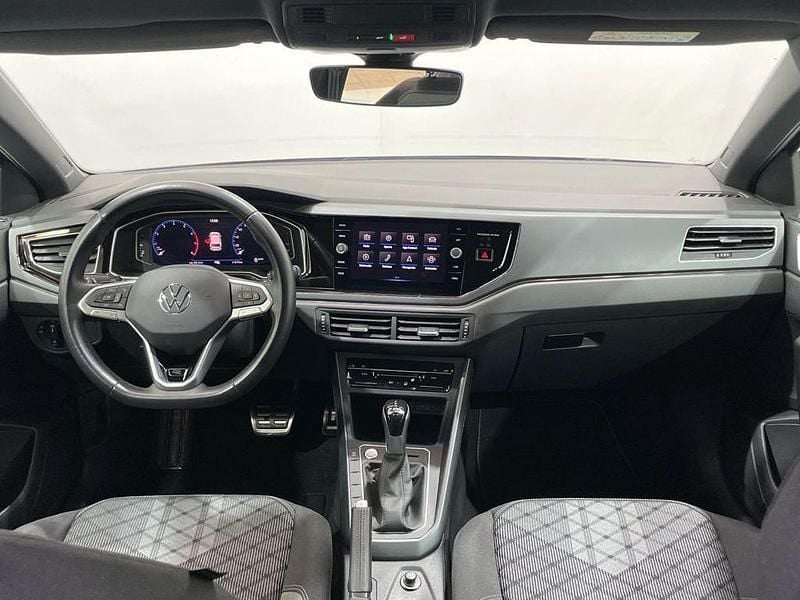 Usado VW Polo R-line 110 CV (80 kW) 2022 Azul Utilitario