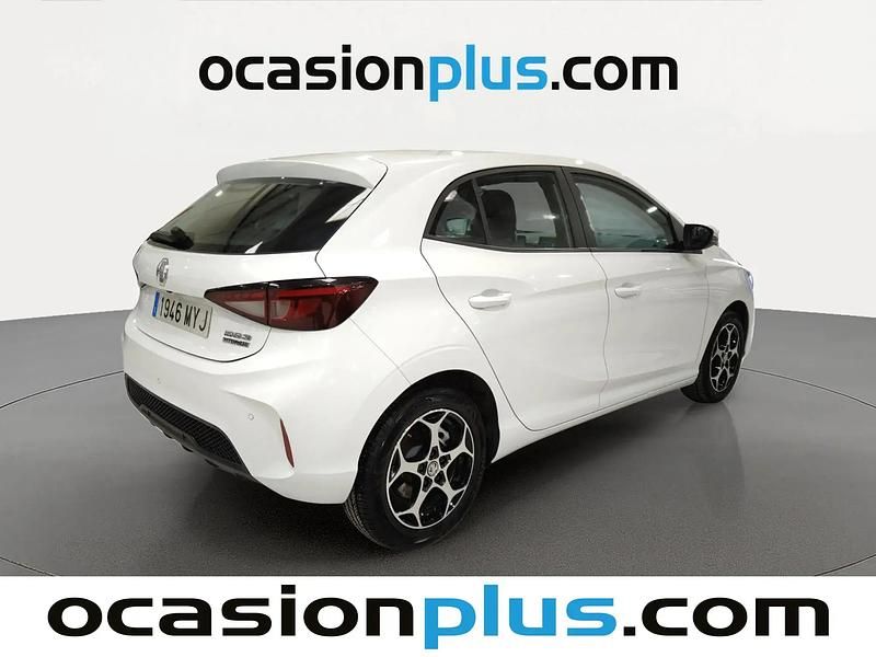 Używany MG MG3 Comfort 195 KM (143 kW) 2025 Biały Hatchback