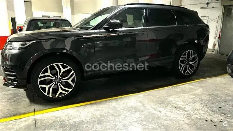 Usado Land Rover Range Rover Velar R-Dynamic 240 CV (176 kW) 2018 Gris / plata SUV