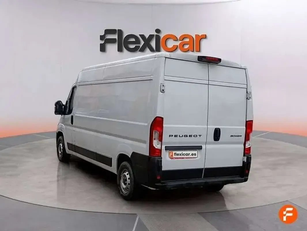 Usado Peugeot Boxer 140 CV (102 kW) 2024 Blanco Van